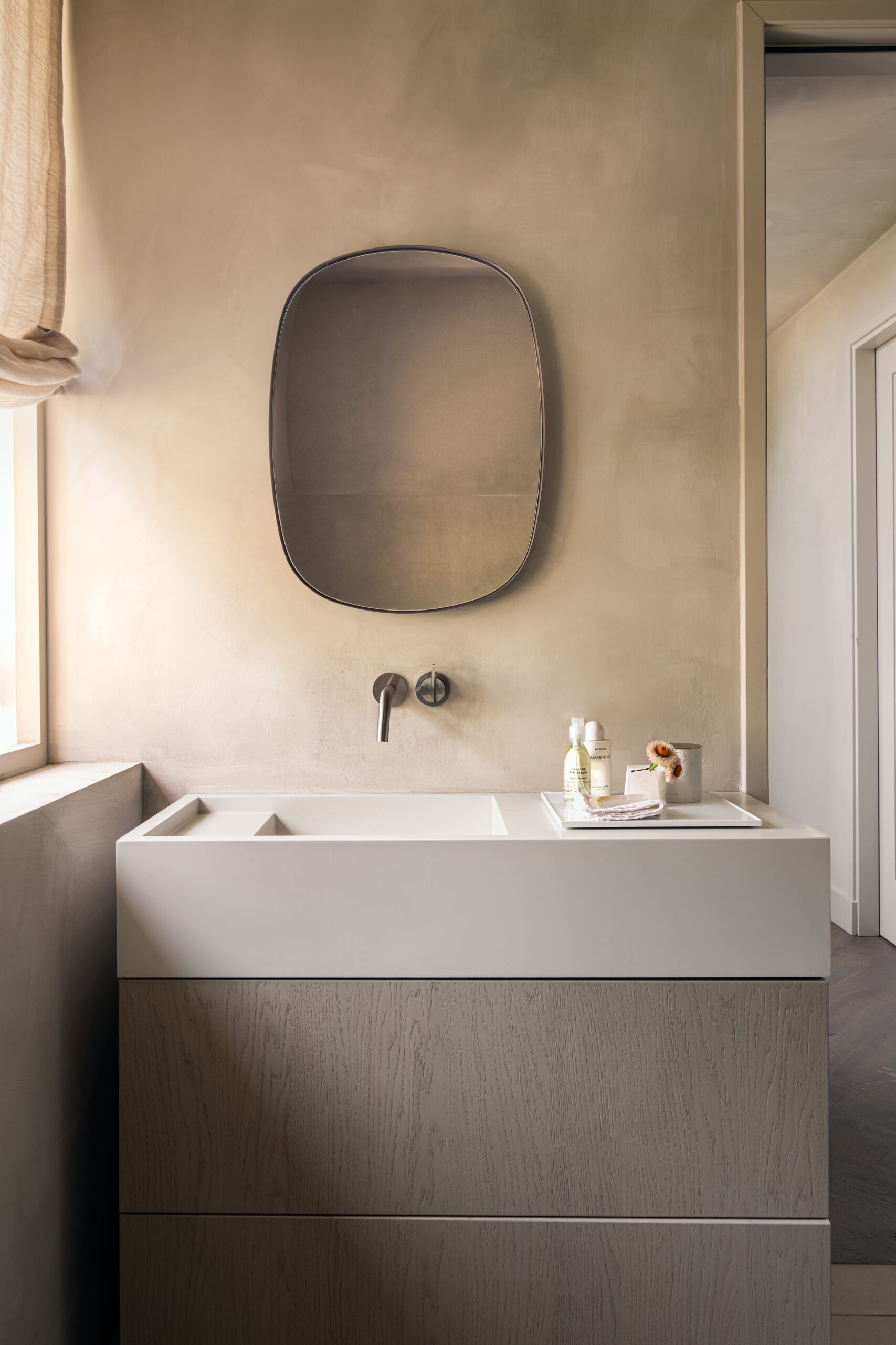 Washbasin